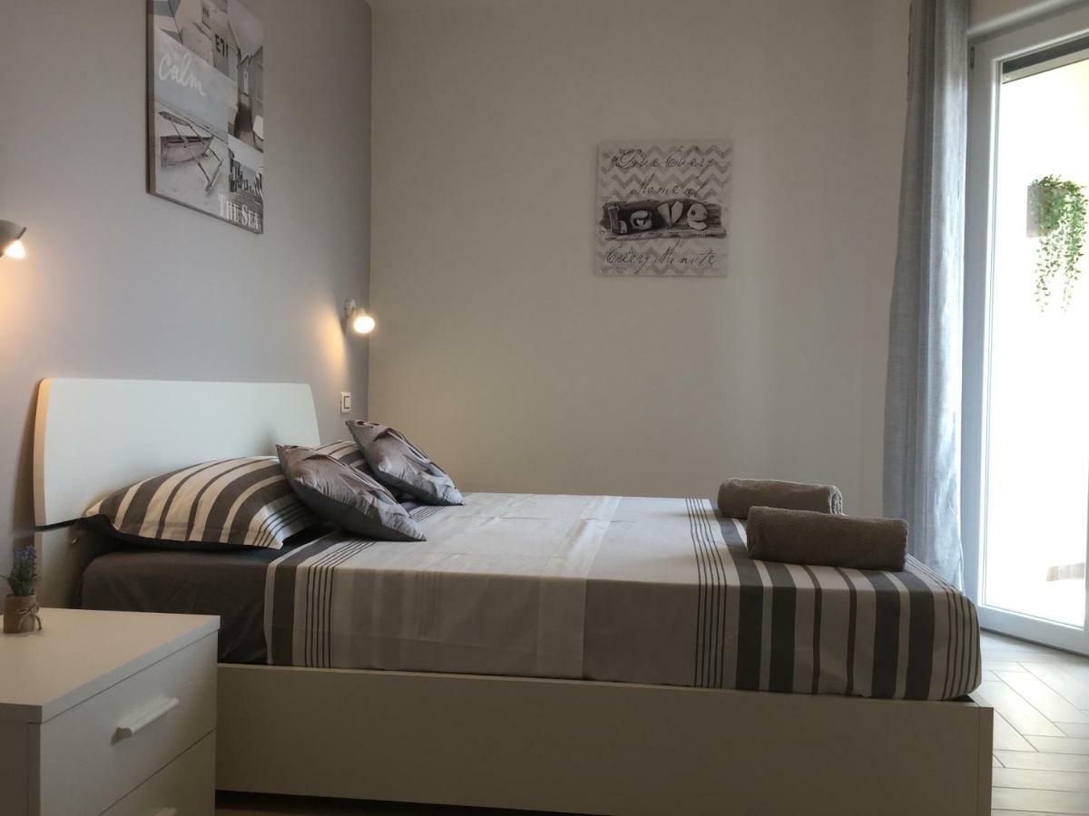 Le Domus Modern Apartments Cagliari Su Forti Exteriér fotografie