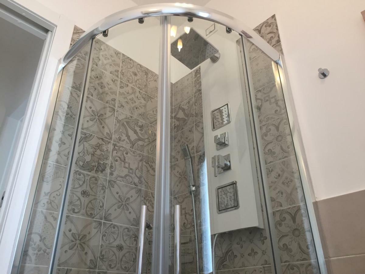 Le Domus Modern Apartments Cagliari Su Forti Exteriér fotografie